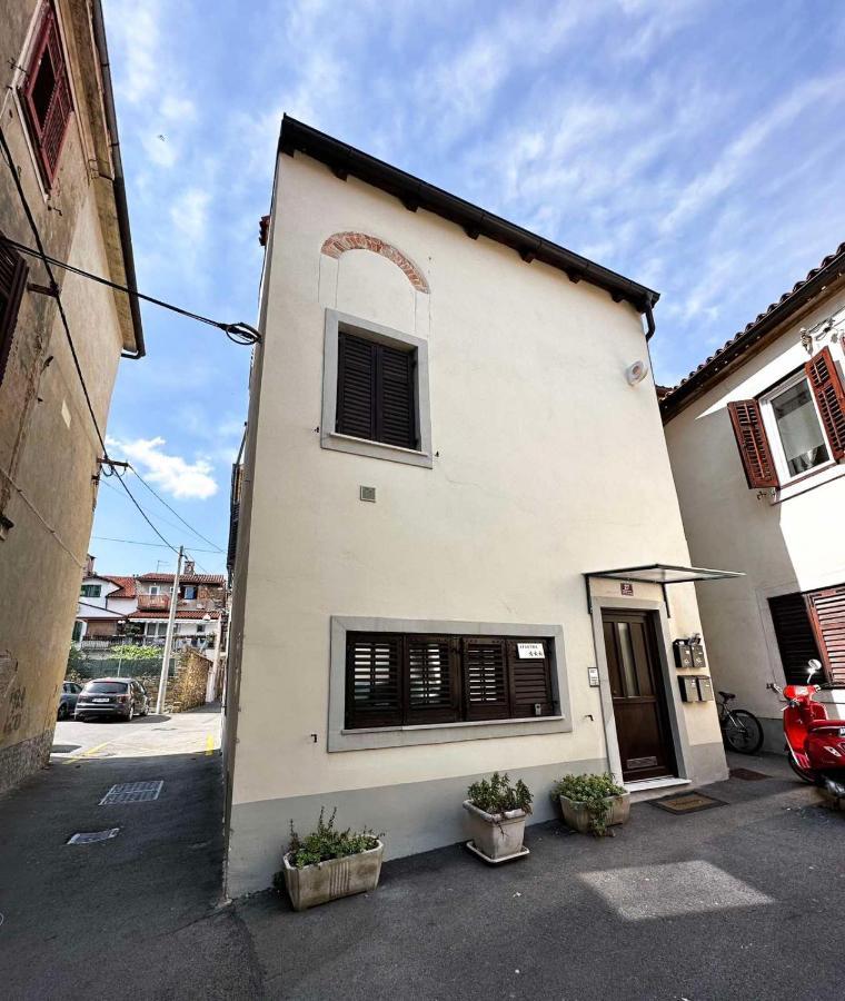 Apartma Jugo Capodistria Esterno foto