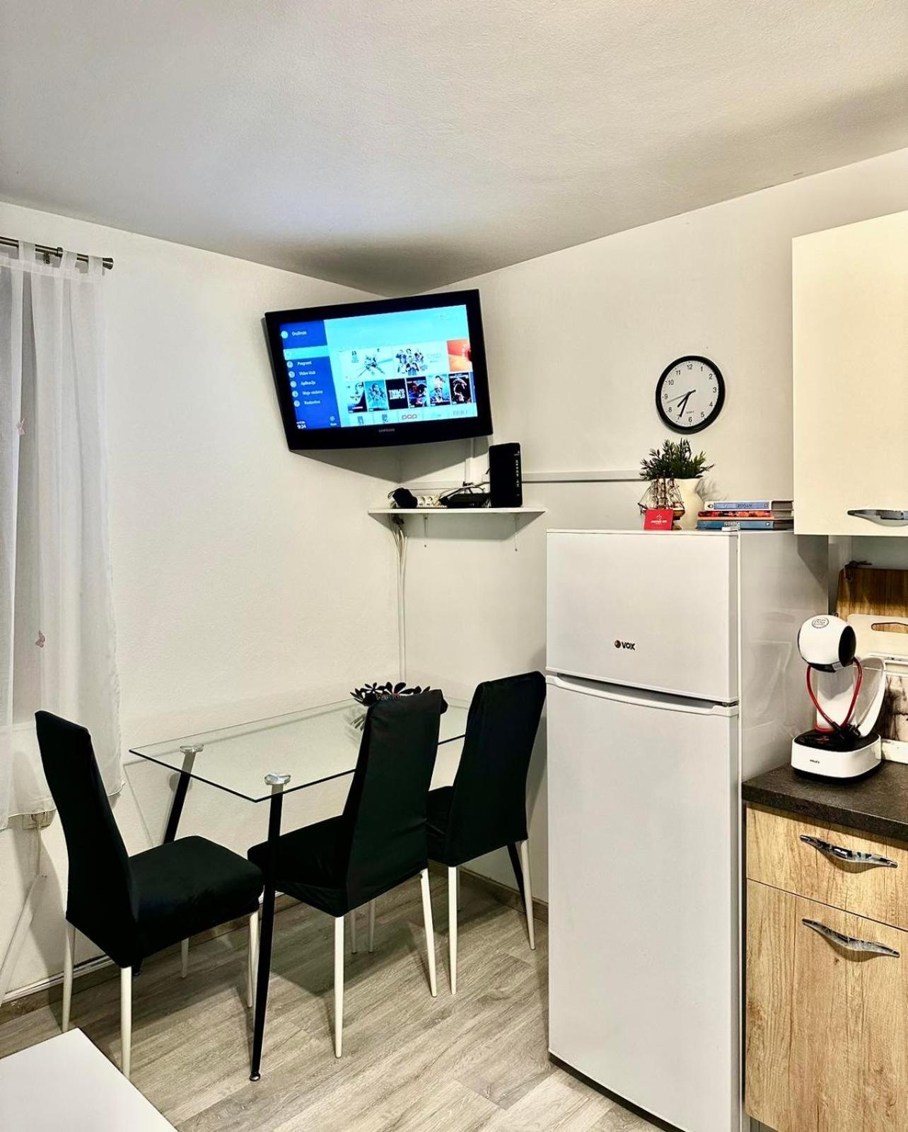Apartma Jugo Capodistria Esterno foto